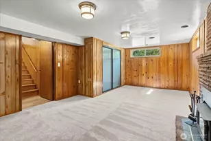 311 S 104th St, Seattle, WA 98168 - Photo 21