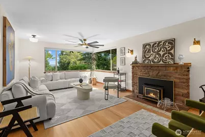 311 S 104th Street, Seattle, WA 98168 - Photo 5