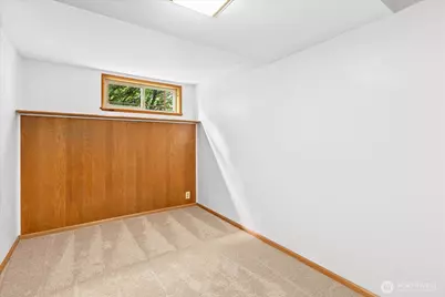 311 S 104th Street, Seattle, WA 98168 - Photo 23