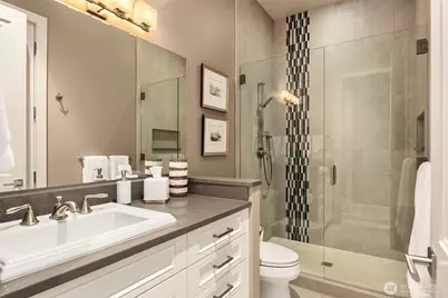 10410 NE 58th Street, Kirkland, WA 98033 - Photo 31