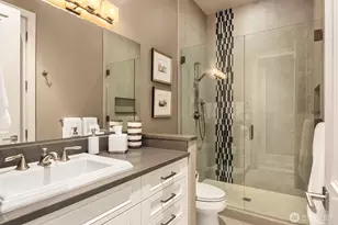 10410 NE 58th St, Kirkland, WA 98033 - Photo 31