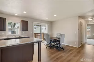 5219 5th St, Bremerton, WA 98312 - Photo 7