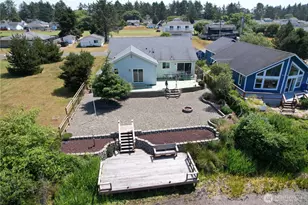 393 Canal Dr NE, Ocean Shores, WA 98569 - Photo 3