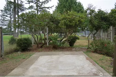 237 Dolphin Avenue NE, Ocean Shores, WA 98569 - Photo 25