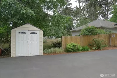 237 Dolphin Avenue NE, Ocean Shores, WA 98569 - Photo 31
