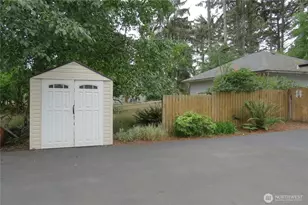 237 Dolphin Ave NE, Ocean Shores, WA 98569 - Photo 31