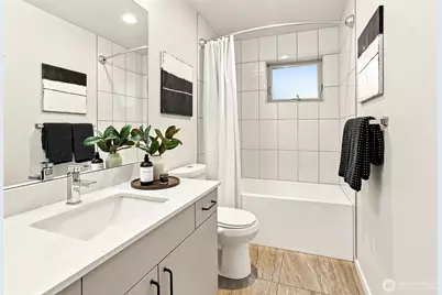 8527 Interlake Avenue N, Seattle, WA 98103 - Photo 25