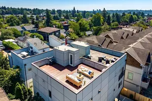 8527 Interlake Ave N, Seattle, WA 98103 - Photo 33