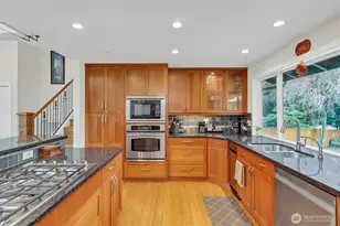 2212 186th Ave NE, Redmond, WA 98052 - Photo 9