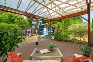 7025 25th Ave NE, Seattle, WA 98115 - Photo 19