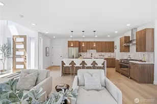 5720 NE 65th St, Seattle, WA 98115 - Photo 5