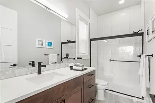 510 Viewcrest Dr NW, Issaquah, WA 98027 - Photo 11