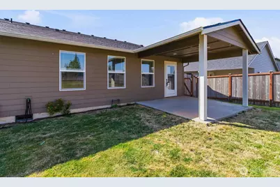 602 Cardinal Avenue, Winlock, WA 98596 - Photo 11