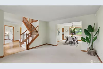 324 Quincy Avenue NE, Renton, WA 98059 - Photo 5