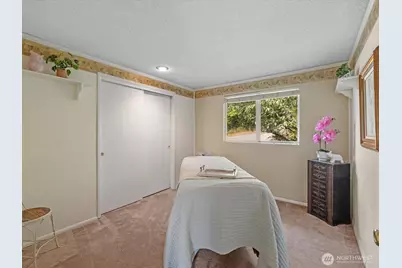 10830 Lake View Drive, Lake Stevens, WA 98258 - Photo 17