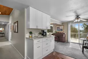 10830 Lake View Dr, Lake Stevens, WA 98258 - Photo 15