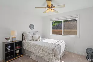 27106 SE 13th St, Sammamish, WA 98075 - Photo 29