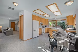 2525 15th Ave SE, Olympia, WA 98501 - Photo 9