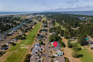 372 Octopus Ave, Ocean Shores, WA 98569 - Photo 5