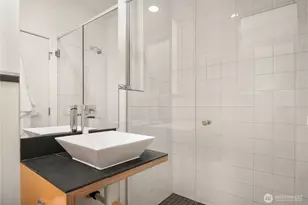 1623 14th Ave, Seattle, WA 98122 - Photo 11