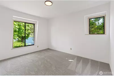 4442 95th Avenue NE, Bellevue, WA 98004 - Photo 29