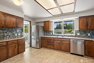 310 Libby St, Sequim, WA 98382 - Photo 9