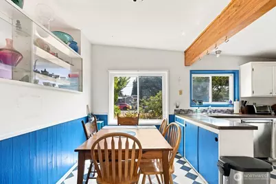 15432 SE 8th Street, Bellevue, WA 98007 - Photo 9