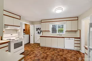10104 48th Ave E, Tacoma, WA 98446 - Photo 11