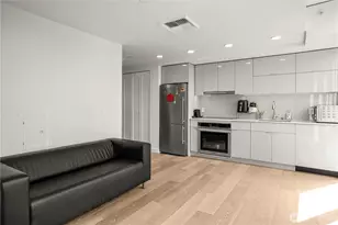 450 South Main St, Seattle, WA 98104 - Photo 13