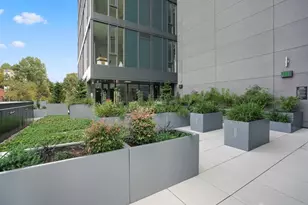 450 South Main St, Seattle, WA 98104 - Photo 33