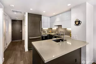 583 Battery St, Seattle, WA 98121 - Photo 11