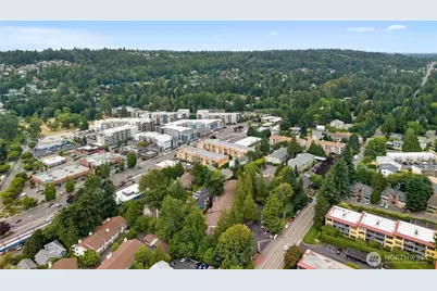 11802 98th Avenue NE #B6, Kirkland, WA 98034 - Photo 29