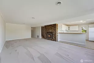 13807 Military Rd E, Puyallup, WA 98374 - Photo 21