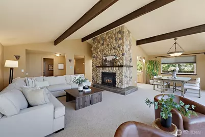 13807 Military Road E, Puyallup, WA 98374 - Photo 7