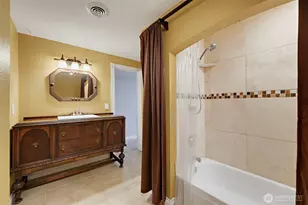 13807 Military Rd E, Puyallup, WA 98374 - Photo 25