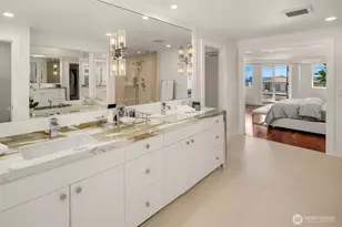 160 Highland Dr, Seattle, WA 98109 - Photo 21
