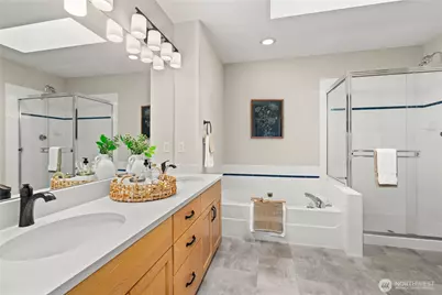 4018 249th Avenue SE, Sammamish, WA 98029 - Photo 5