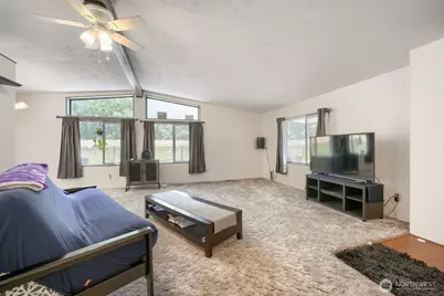 3611 NE I St #207, Auburn, WA 98002 - Photo 7