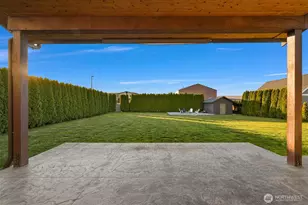 109 W 2nd St, Nooksack, WA 98276 - Photo 29