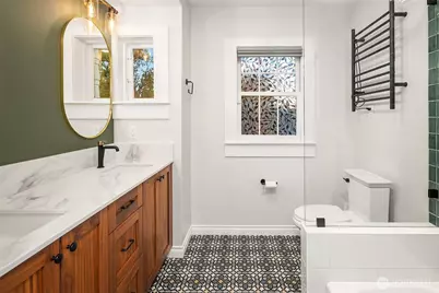 207 25th Avenue, Seattle, WA 98122 - Photo 7