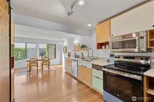 11706 NE 105th Ct, Kirkland, WA 98033 - Photo 7
