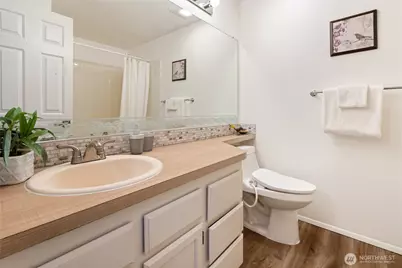 1819 N 107th Street #103, Seattle, WA 98133 - Photo 19