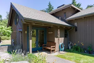 1028 Cross Rd, Lopez Island, WA 98261 - Photo 5