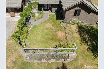 1028 Cross Road, Lopez Island, WA 98261 - Photo 31
