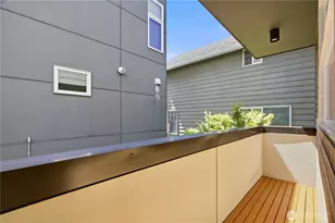 2247 NW 64th St, Seattle, WA 98107 - Photo 15