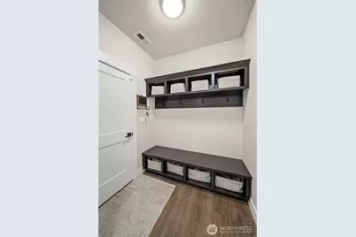 7704 Connells Prairie Road E, Bonney Lake, WA 98391 - Photo 15