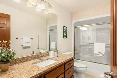 8387 NE Sumanee Place, Bainbridge Island, WA 98110 - Photo 29