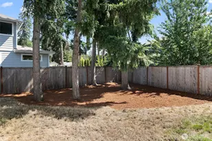 4913 NE 1st St, Renton, WA 98059 - Photo 33