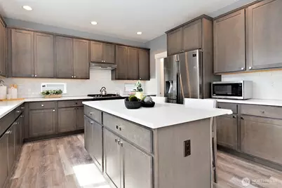 4913 NE 1st Street, Renton, WA 98059 - Photo 9