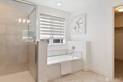 4913 NE 1st Street, Renton, WA 98059 - Photo 29